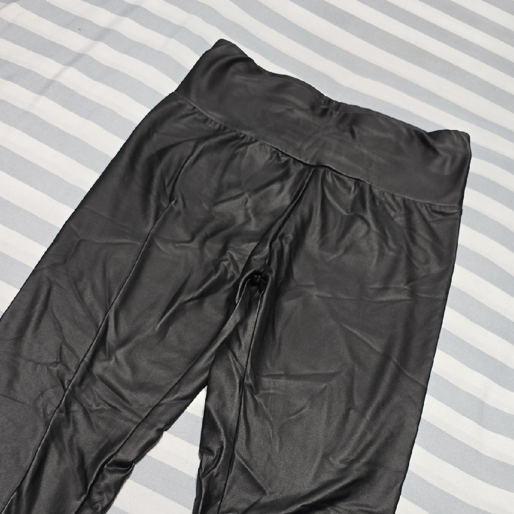 Faux Leather Glossy Black Leggings